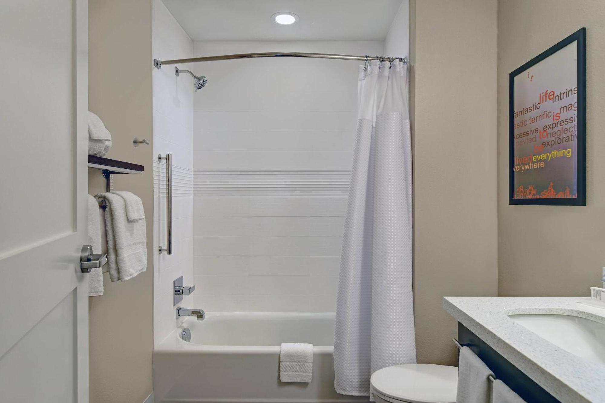Towneplace Suites By Marriott Lima Extérieur photo